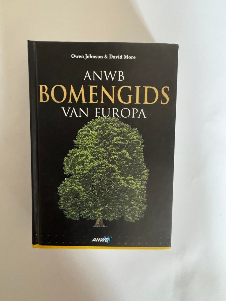 Owen Johnson - Bomengids van Europa, Ophalen of Verzenden, Zo goed als nieuw, Owen Johnson