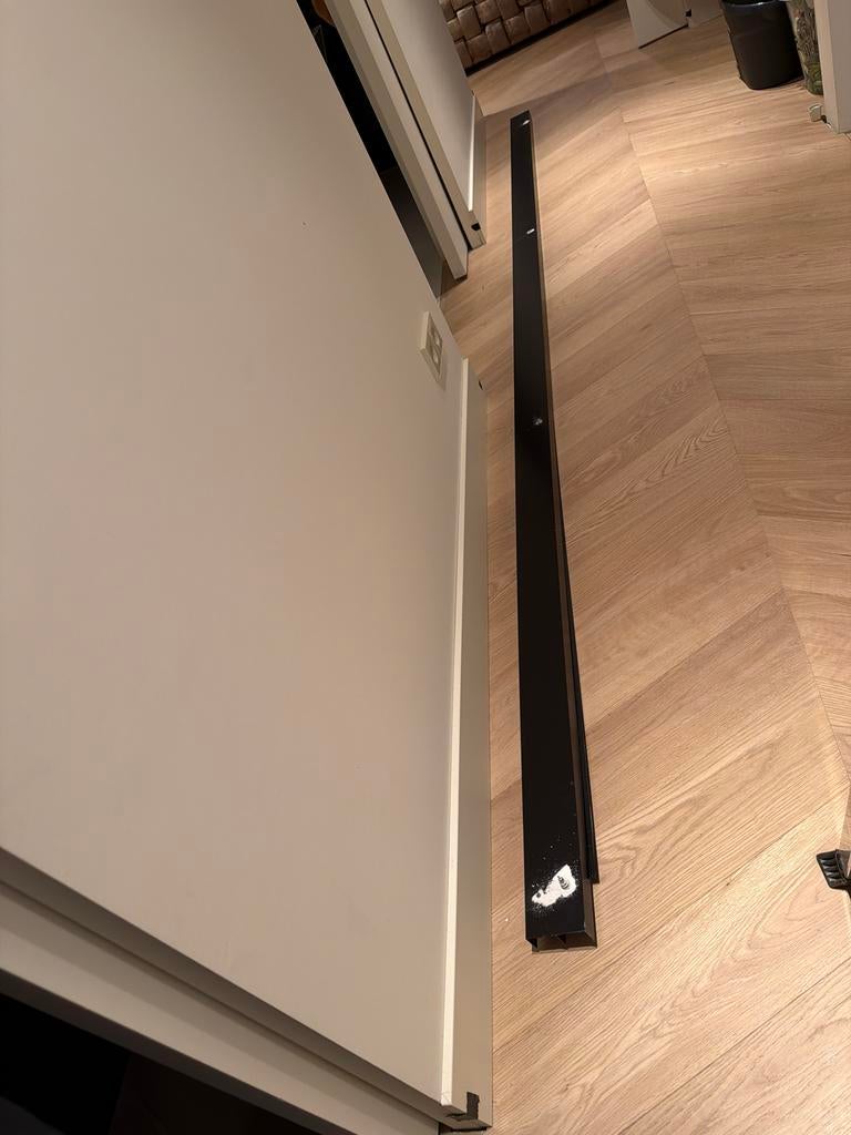 Dubbele rails voor 2 of 3 schuifdeuren - 3,4m lang, Ophalen, Zo goed als nieuw, Metaal, 200 cm of meer