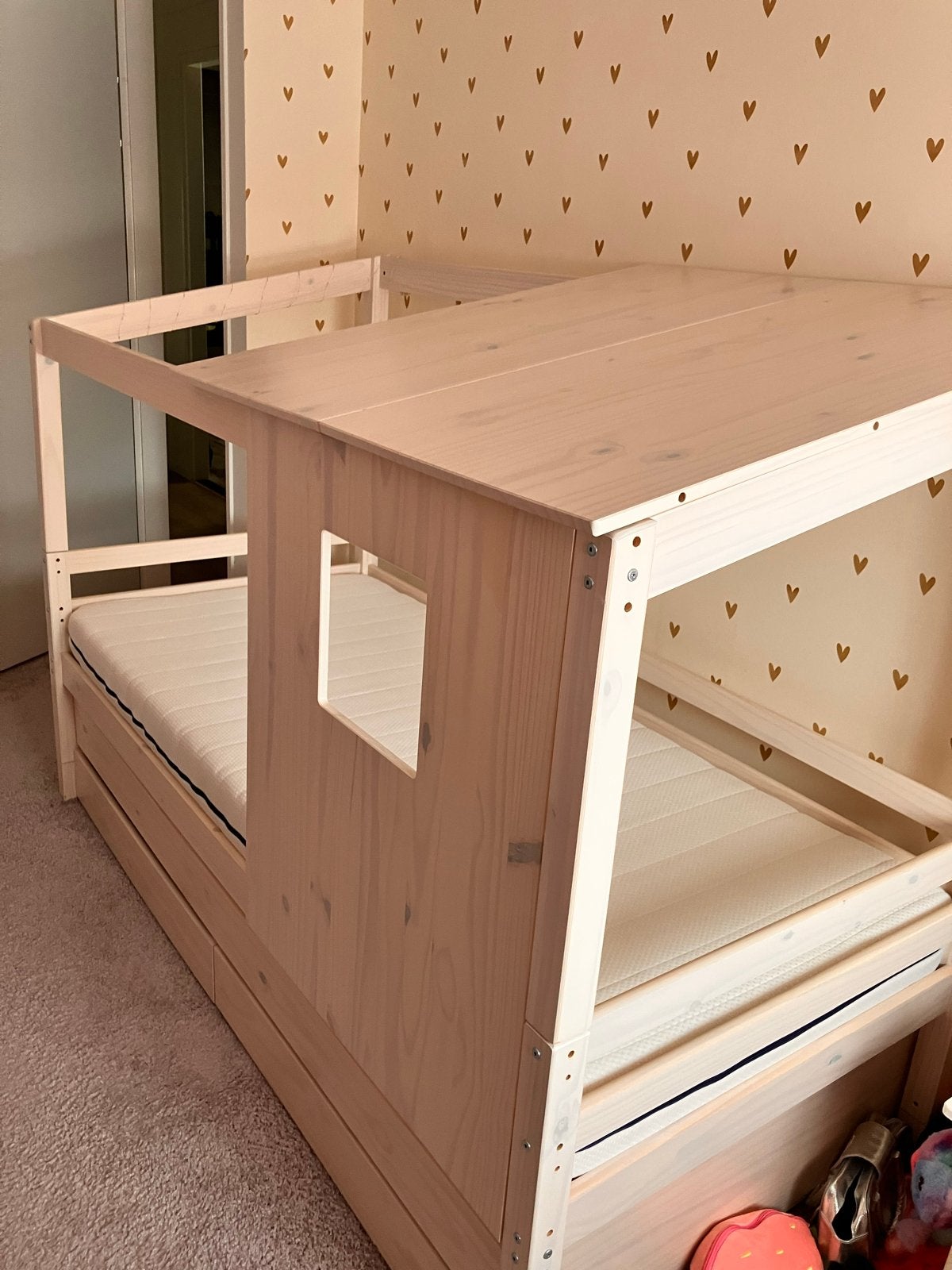 Houten kinderbed met logeerbed en opberglades, Ophalen, 85 tot 100 cm, Zo goed als nieuw, Lattenbodem