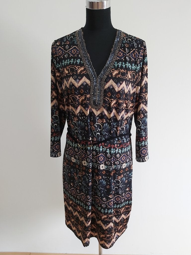 J213 - Fleurige K-Design jurk maat XXL (1), Ophalen of Verzenden, Zo goed als nieuw, Maat 46/48 (XL) of groter, Onder de knie