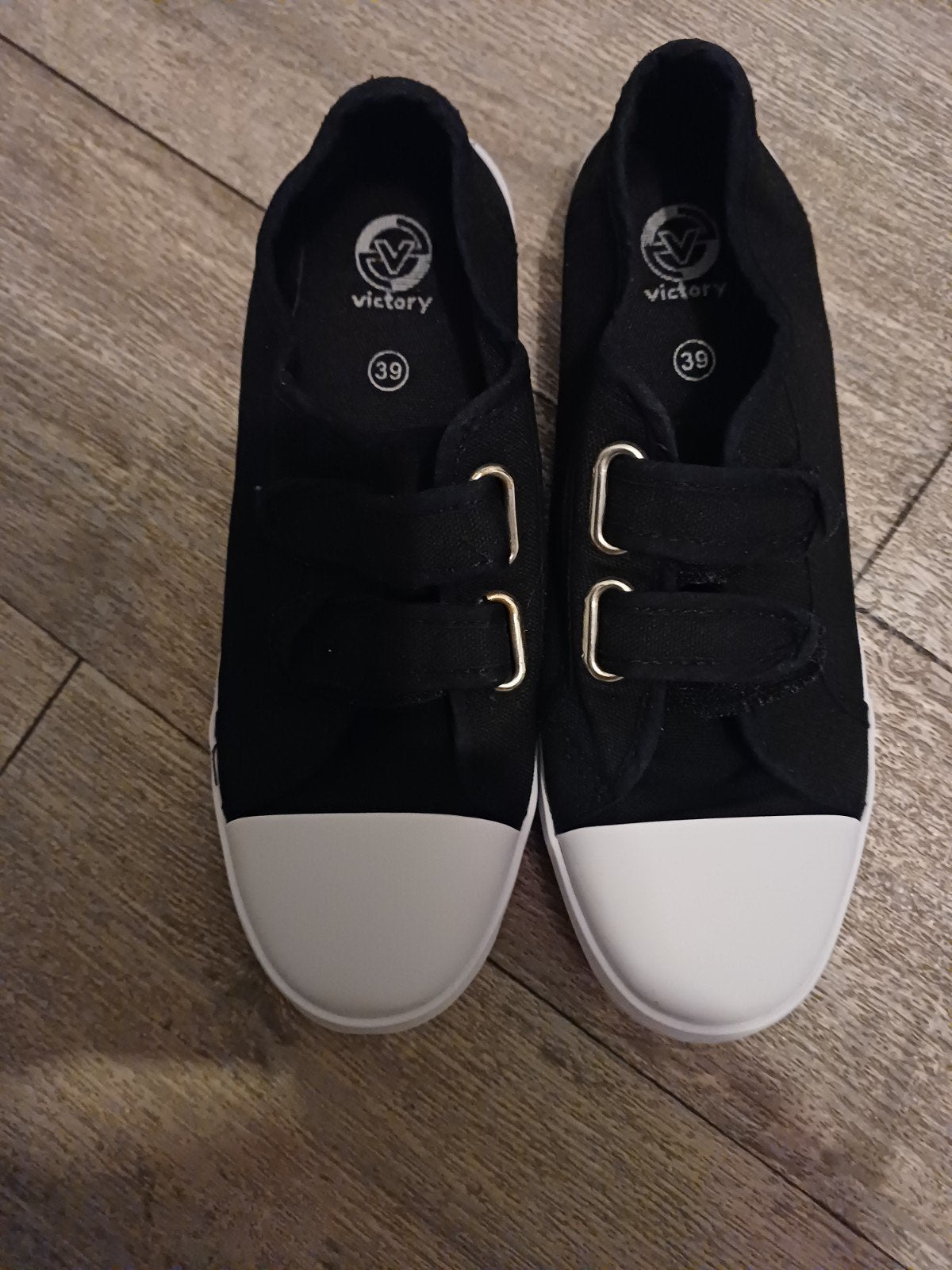 Zwarte Victory sneakers maat 39, Kleding | Dames, Schoenen, Zwart, Nieuw, Ophalen of Verzenden, Sneakers of Gympen