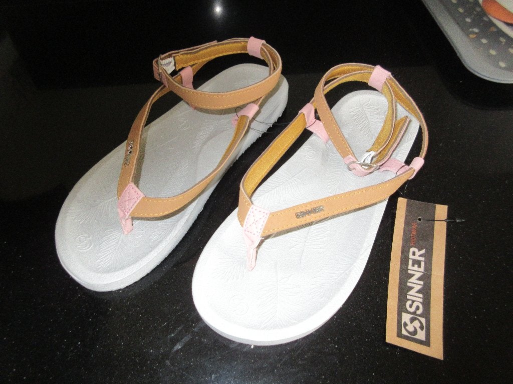 Sinner sandalen maat 37  Nieuw., Kinderen en Baby's, Kinderkleding | Schoenen en Sokken, Sinner, Meisje, Overige typen, Nieuw