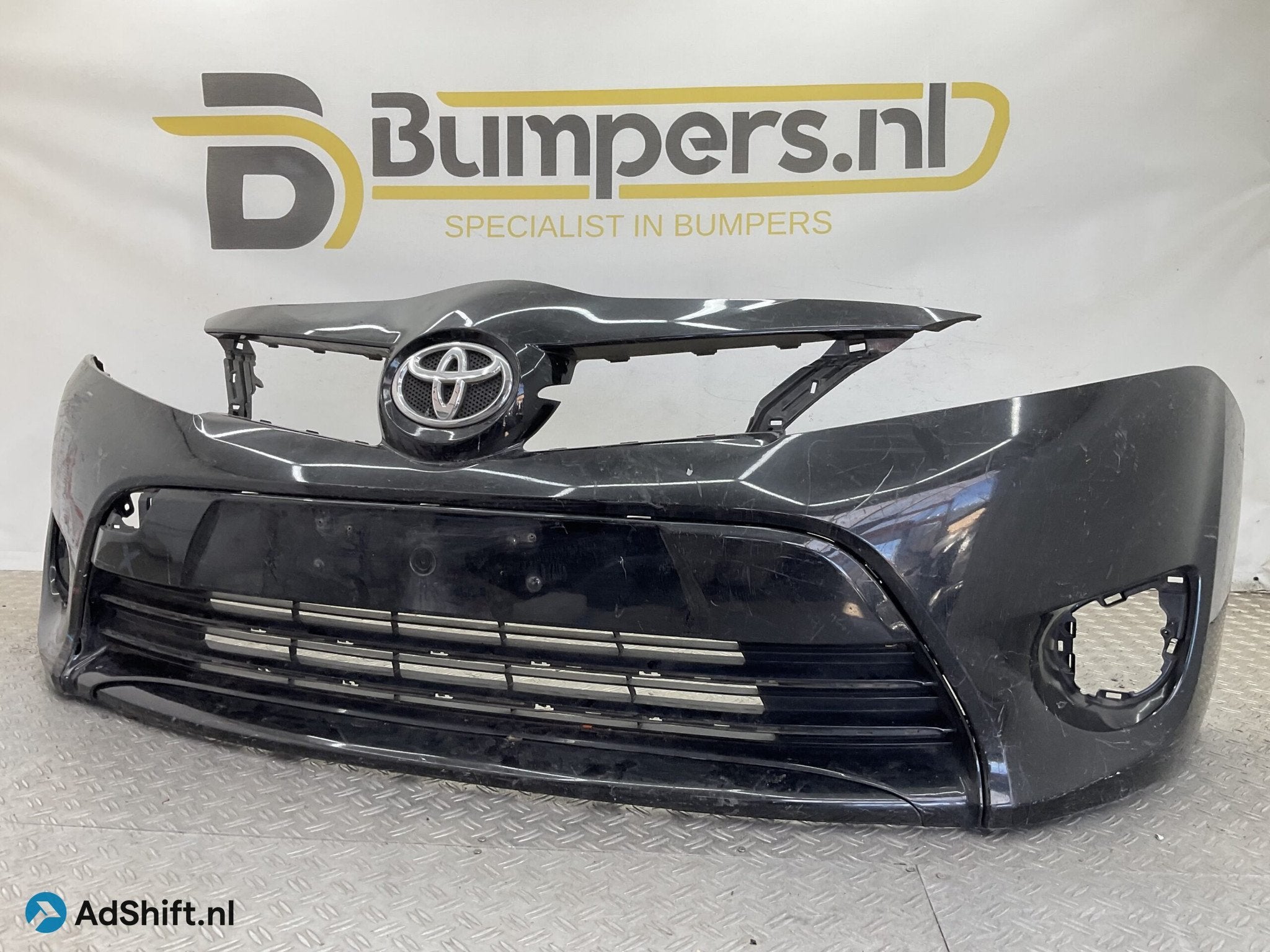 Bumper Toyota Verso Facelift 2012-2018 52119-0F070 Voorbumpe, Auto-onderdelen, Carrosserie en Plaatwerk, Bumper