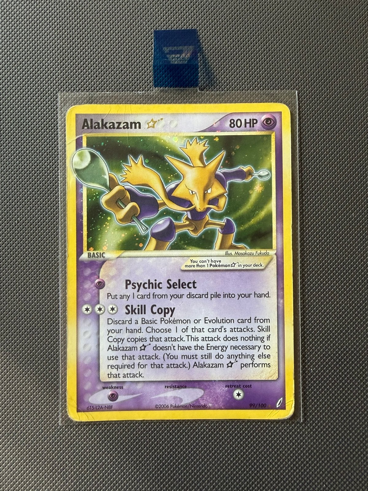 Alakazam Goldstar 99/100, Ophalen of Verzenden, Zo goed als nieuw, Losse kaart, Foil