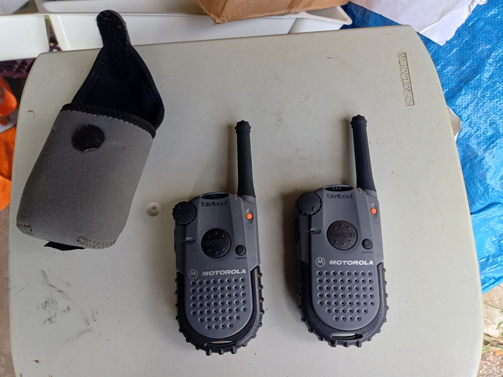 Motorola Talkabout Walkie-Talkies met hoesje, Gebruikt, Ophalen of Verzenden, Portofoon of Walkie-talkie, Met broekklem