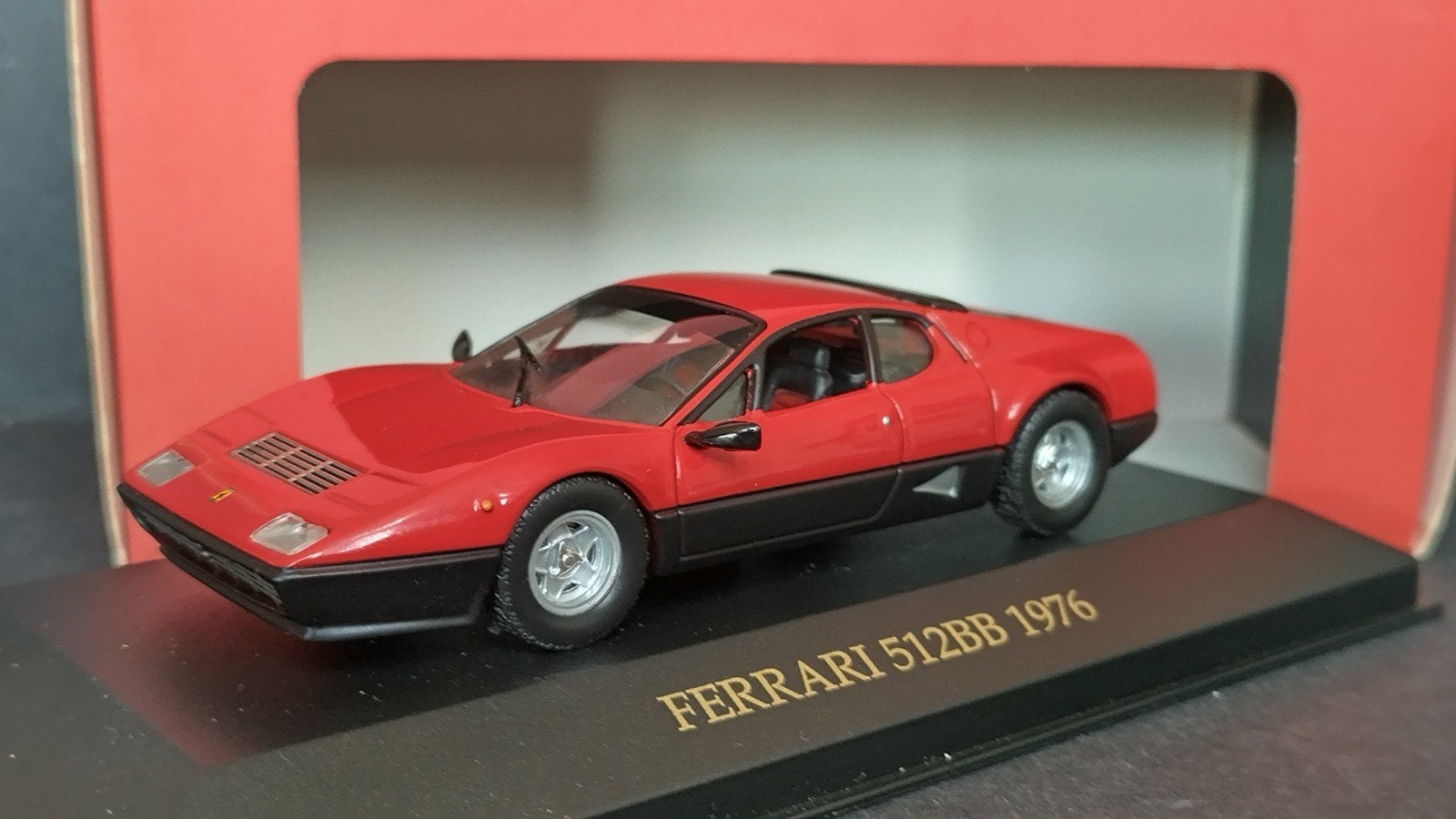 Ferrari 512 BB 1976 1:43 Ixo Ferrari Collection Pol, Hobby en Vrije tijd, Modelauto's | 1:43, Overige merken, Ixo, Auto, Verzenden