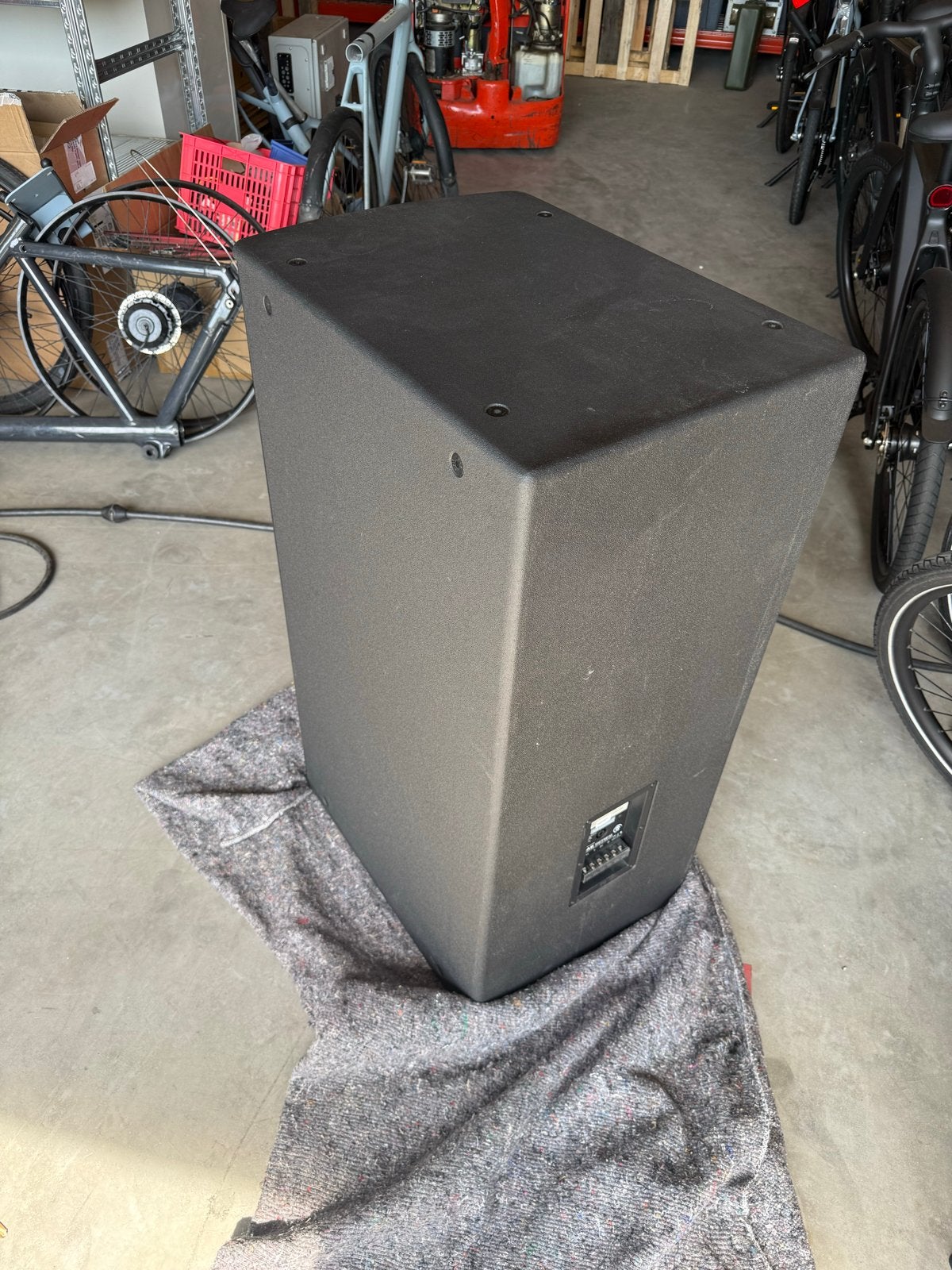 JBL ASB6125 Professionele Subwoofer 6400w - Krachtig Geluid, Audio, Tv en Foto, Luidsprekers, Gebruikt, Geschikt voor surround/home cinema