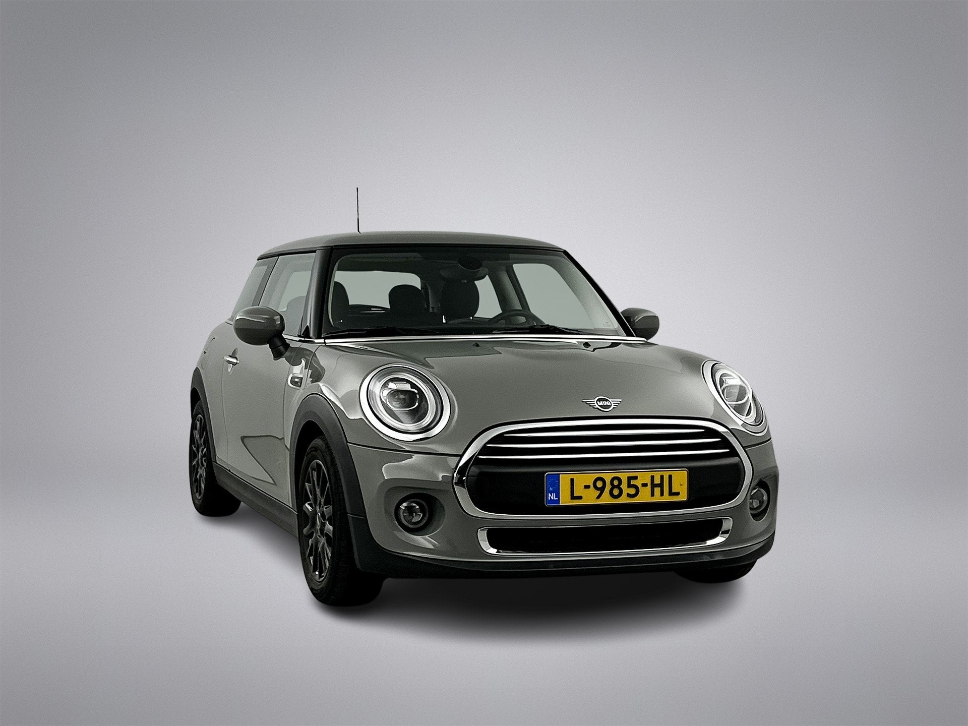 MINI 3-deurs 1.5 Essential Facelift Digital Cockpit/Carplay/, Voorwielaandrijving, Dealer onderhouden, Stof, 4 stoelen