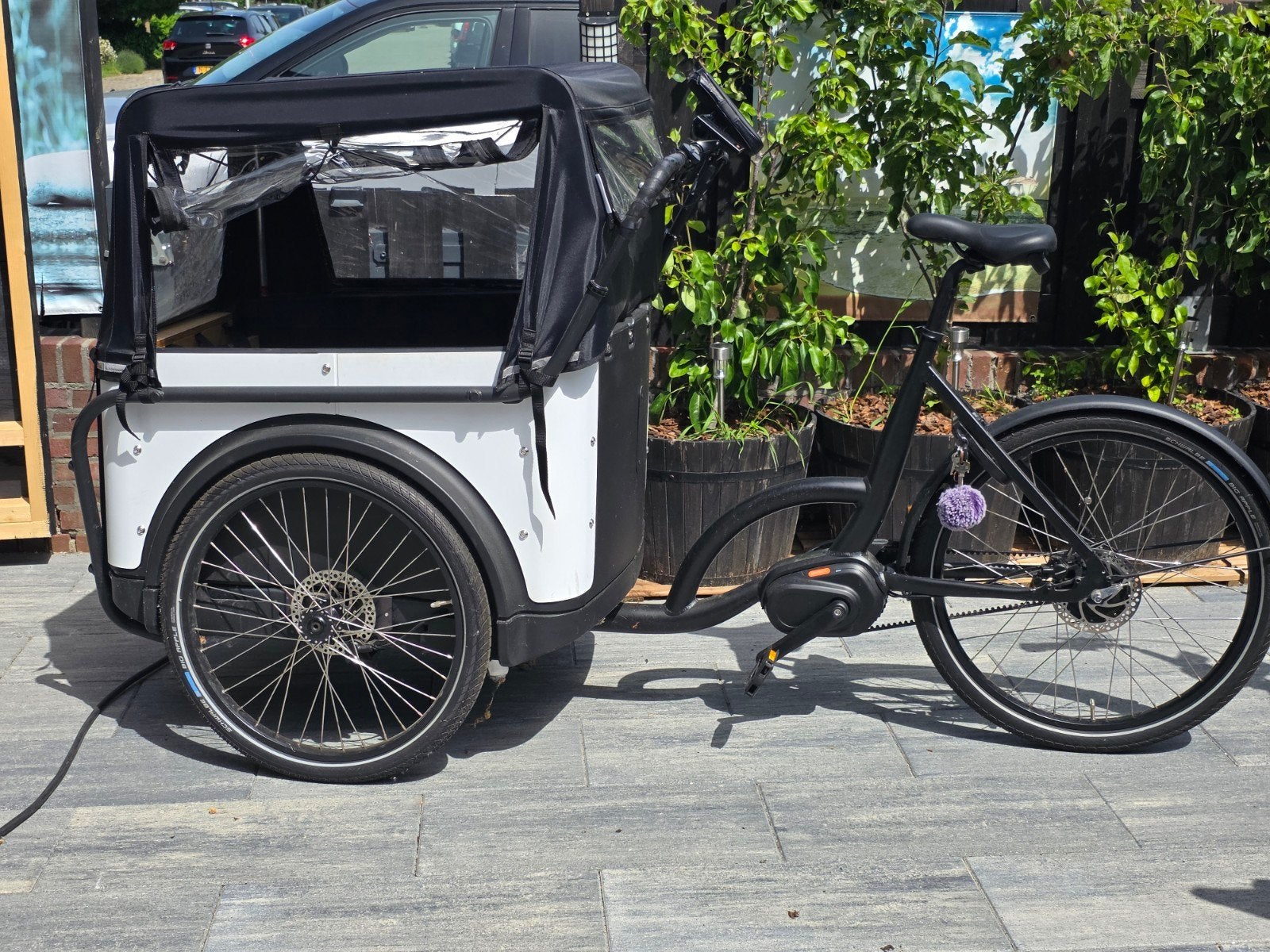 Mooie bakfiets met heel weinig kilometers, Ophalen, Zo goed als nieuw, 4 kinderen of meer