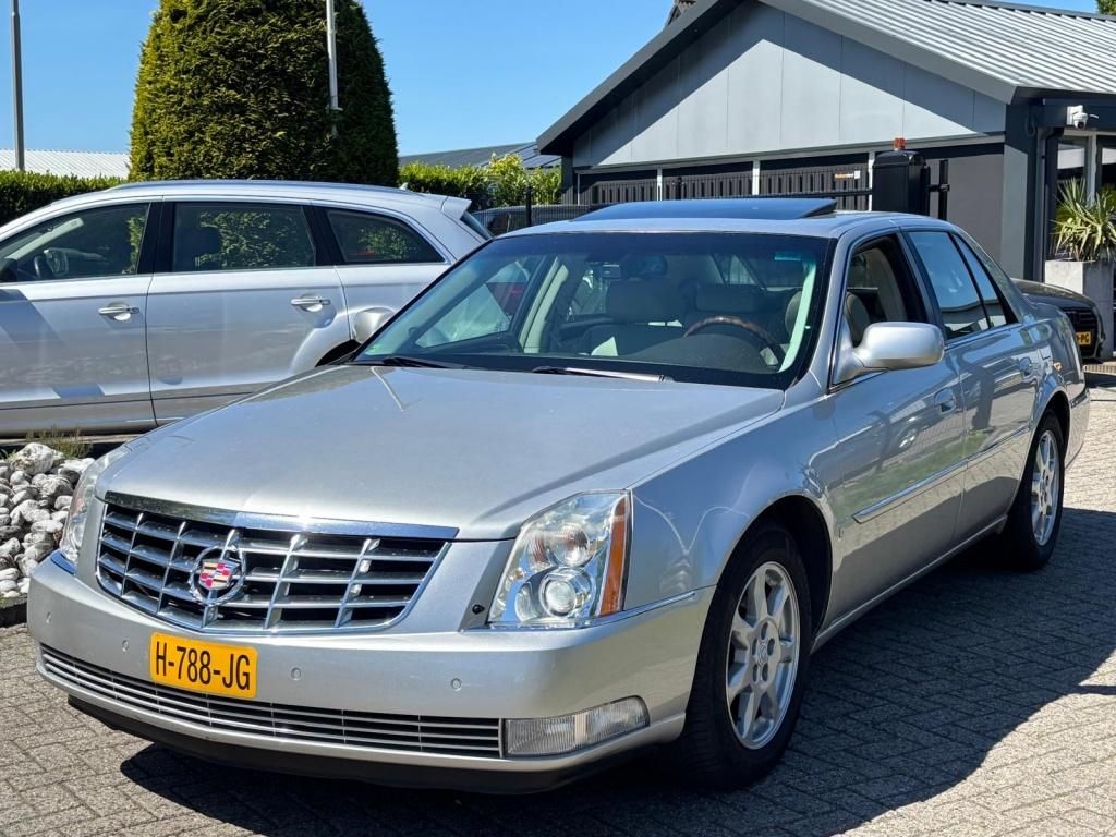 Cadillac DTS 4.6 V8 Northstar 2007 Youngtimer BTW Auto, Auto's, Automaat, 454 kg, 4565 cc, Gebruikt