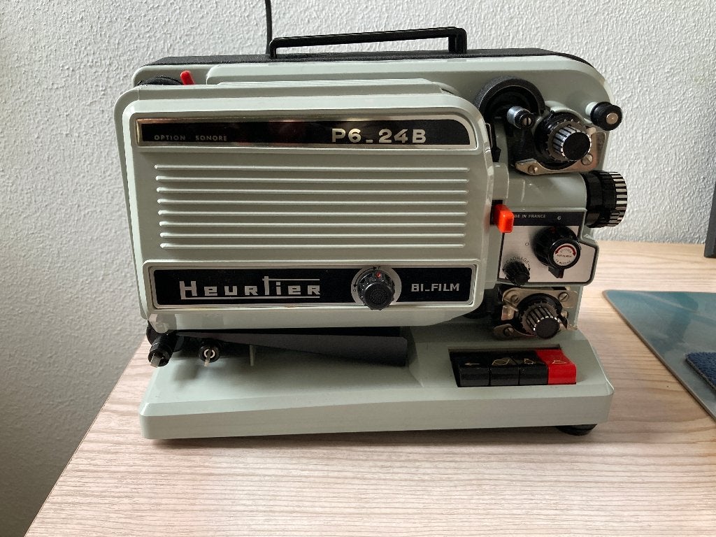 Heurtier BL-Film Projector P6 – 24B Vintage - > 60 jaar, Ophalen of Verzenden, 1960 tot 1980, Projector