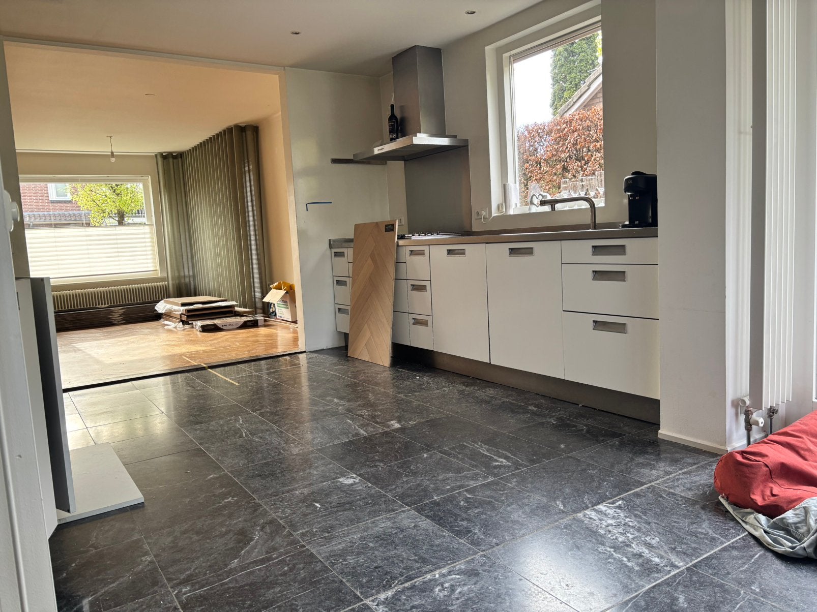 Keuken met apparatuur, Ophalen, Gebruikt, Wit, Dubbelwandige keuken