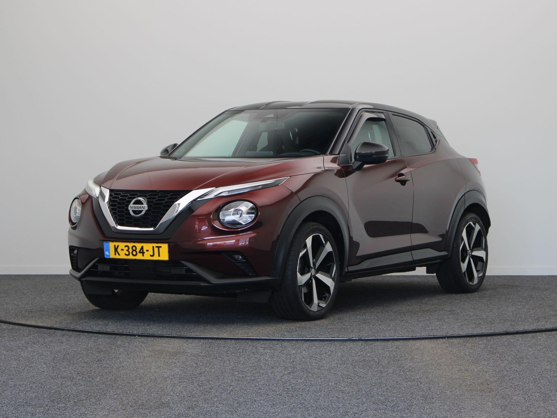Foto 9 van Nissan Juke 1.0 DIG-T Tekna | Trekhaak | Stoelverwarming | B