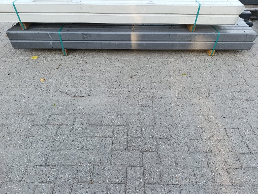 Gecoate betonpalen- Antraciet-grijs en lichtgrijs, Ophalen, Overige materialen, 1 tot 2 meter, Minder dan 3 meter