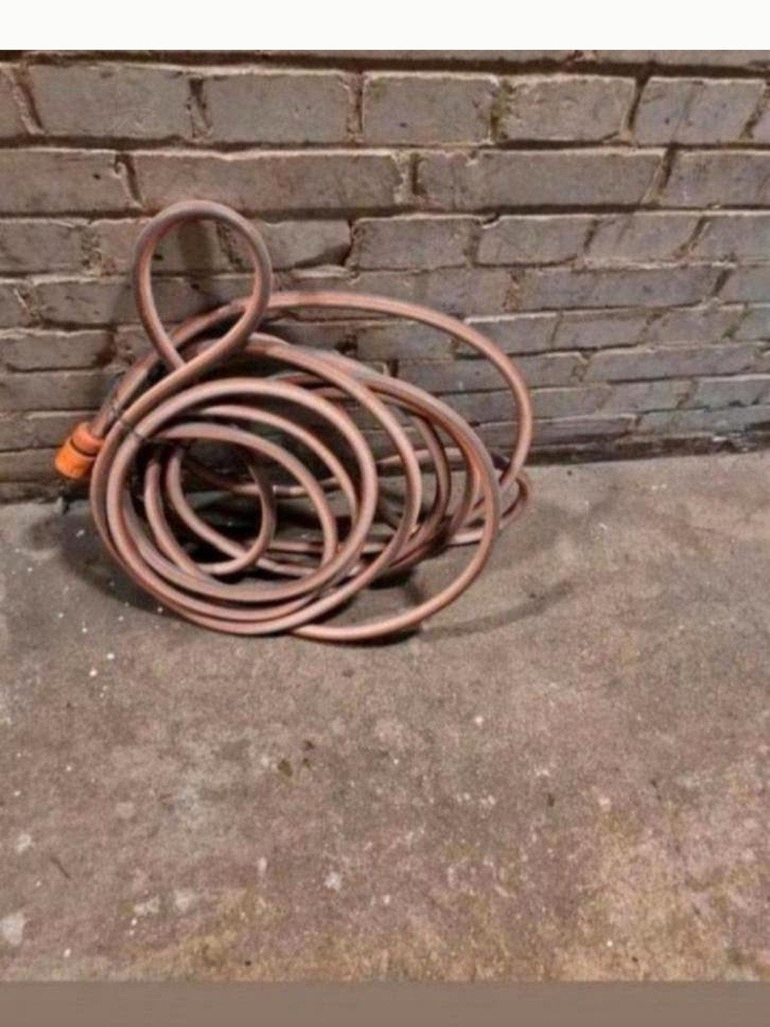 Te koop, Gardena merk tuinslang 8 meter met mond top., Ophalen, Tuinslang
