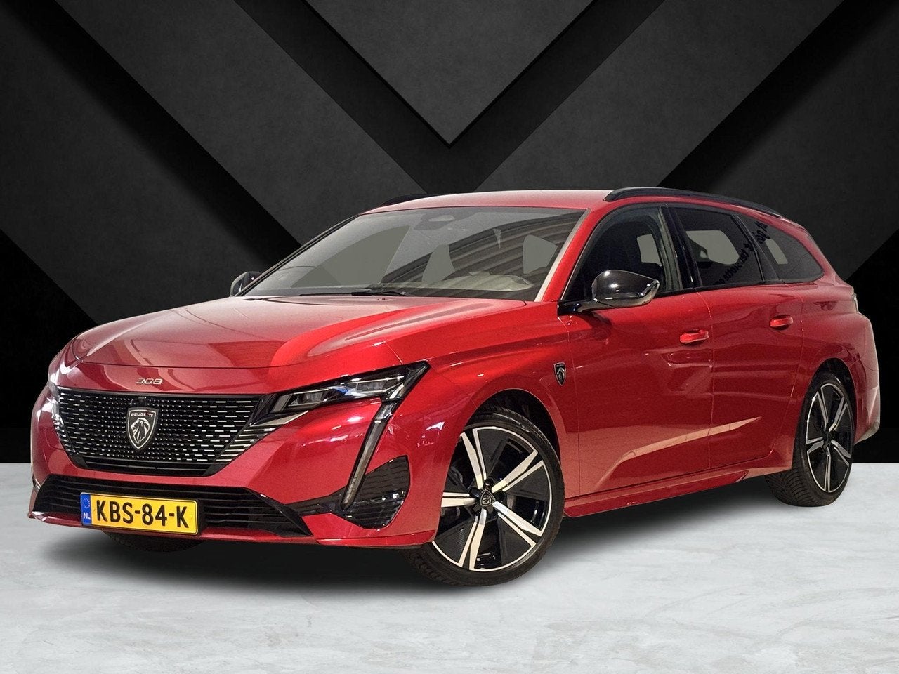 Peugeot 308 SW GT 1.2 Turbo 130pk EAT8 | FOCAL HIFI | ELEKTR, Automaat, Gebruikt, 1199 cc, Automatische klimaatregeling