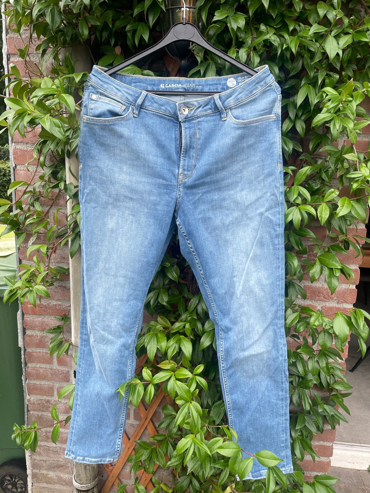 Garcia Jeans Celia Superslim High Waist W32 L28, Ophalen of Verzenden, Nieuw, Blauw, W30 - W32 (confectie 38/40)