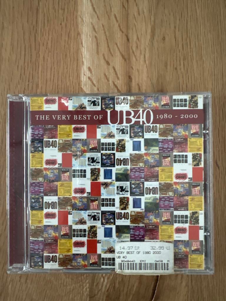 UB40 - The Very Best Of 1980-2000 CD, Ophalen of Verzenden, Zo goed als nieuw