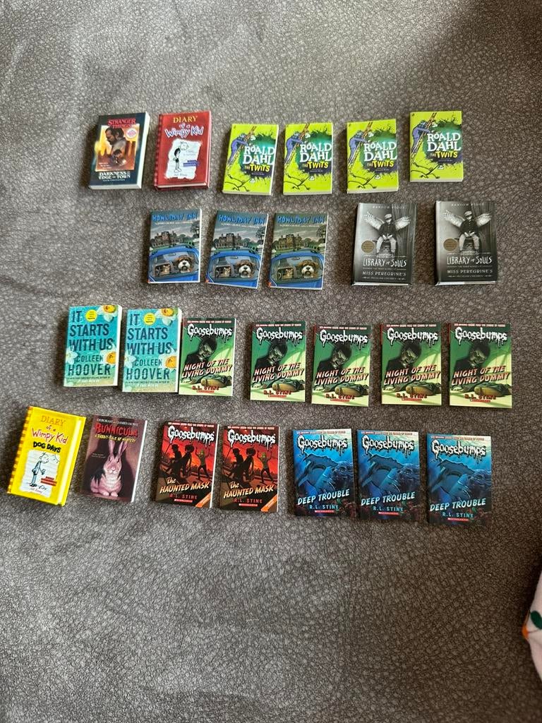 Mini brands books, Verzamelen, Ophalen of Verzenden, Zo goed als nieuw