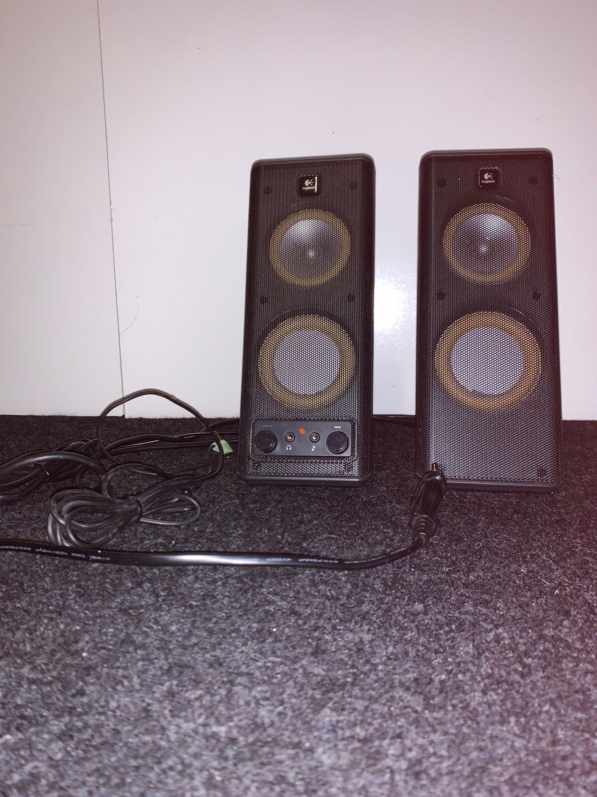 Logitech speakers zwart €15, Ophalen, Gebruikt