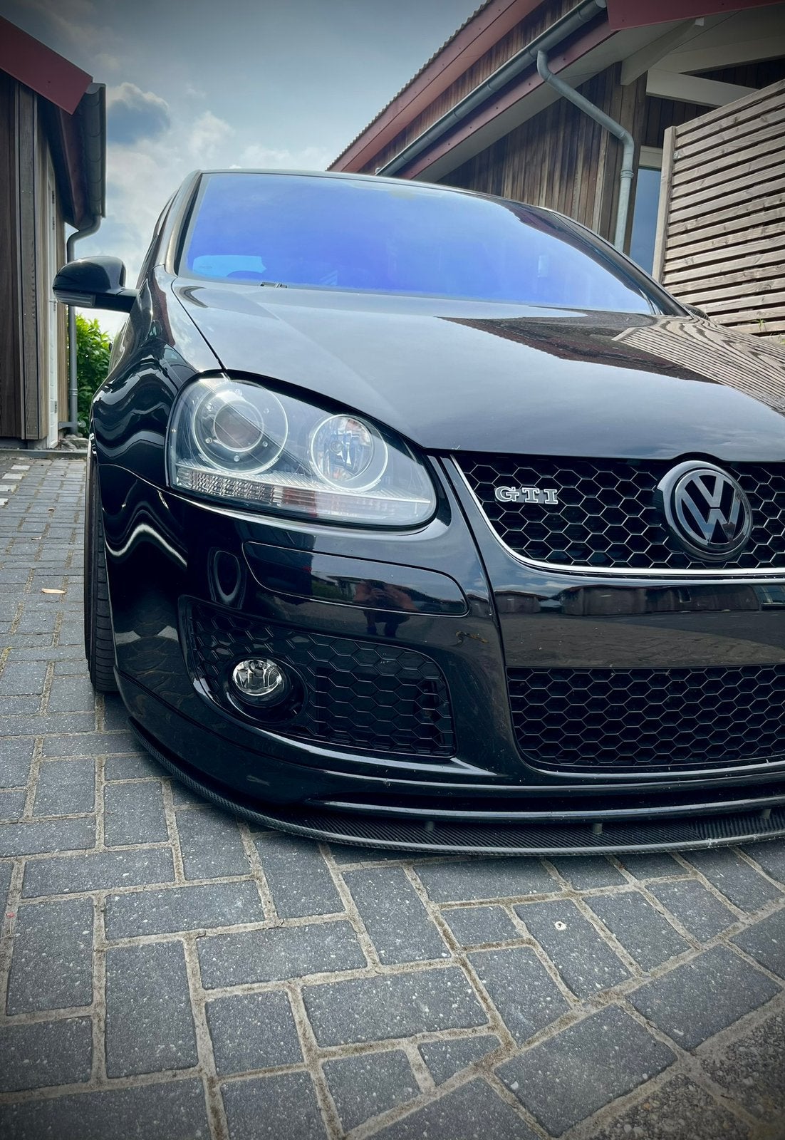 Volkswagen Golf mk5 2.0 GTI 300PK, Auto's, 4 cilinders, Zwart, Handgeschakeld, Geïmporteerd