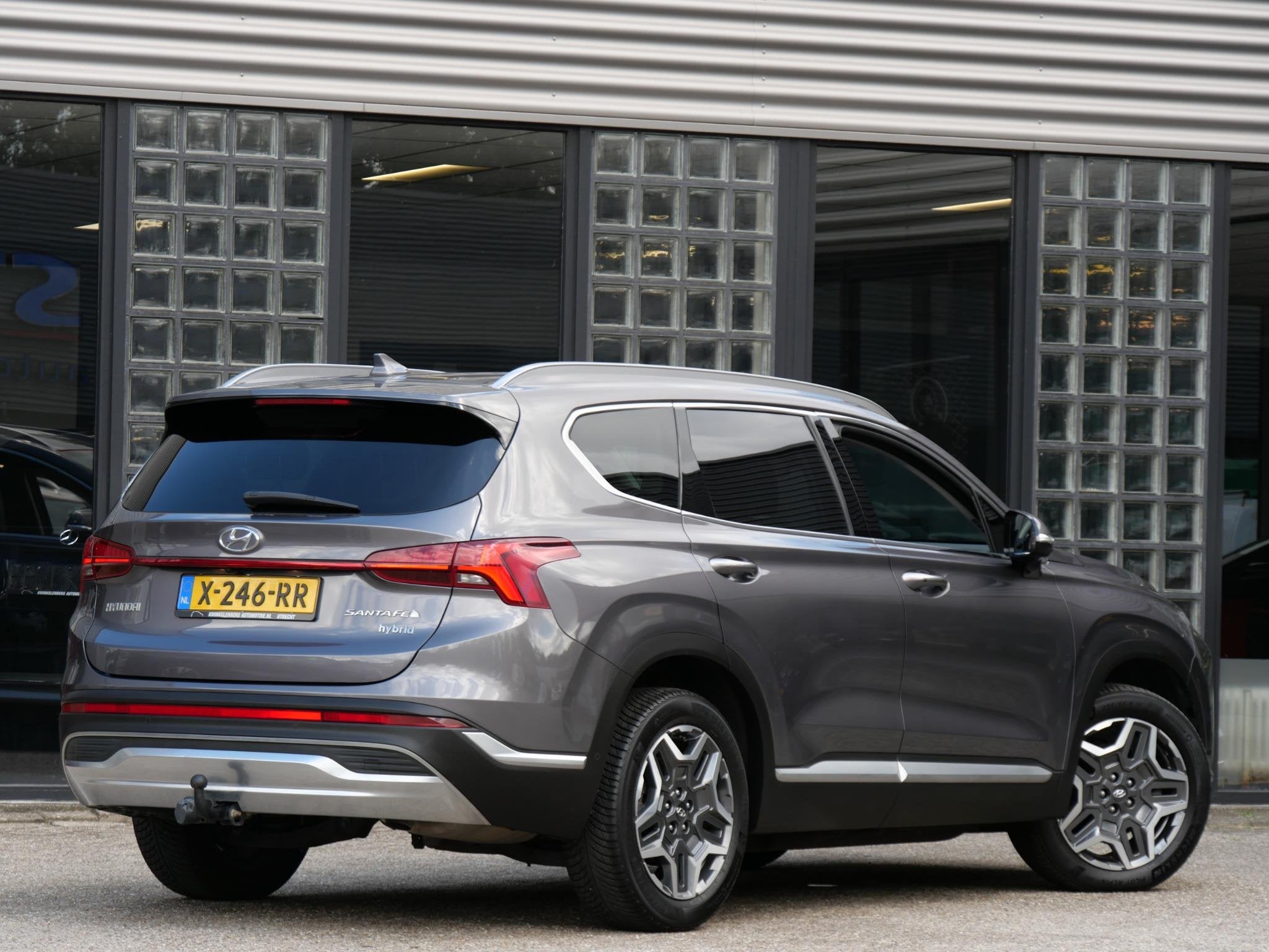Hyundai Santa Fe HEV PREMIUM/ 7-PERSOONS/ TREKHAAK/ 360 CA, Auto's, Gebruikt, 4 cilinders, Bedrijf, Hybride Elektrisch/Benzine