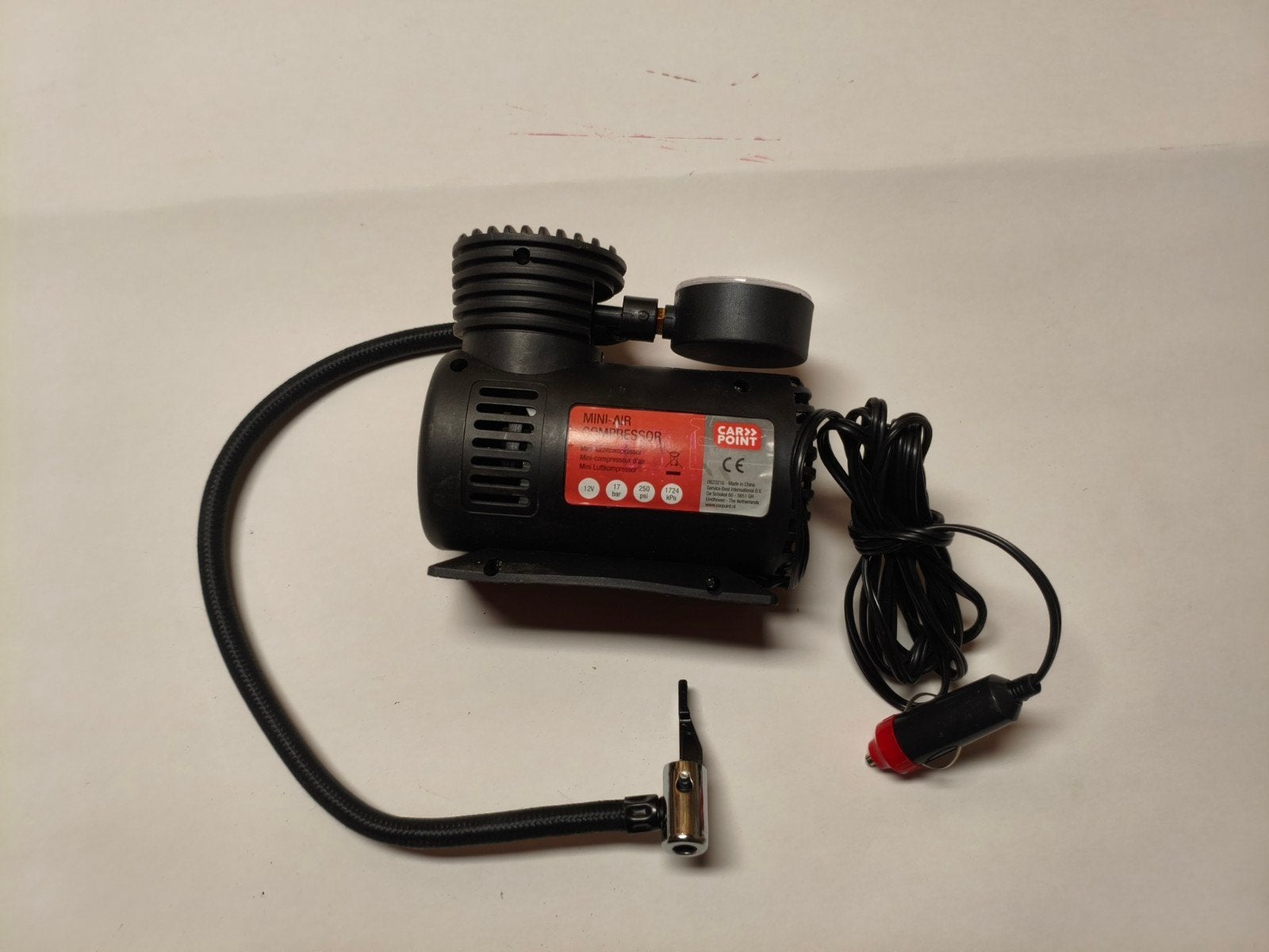 carpoint mini compressor 12v, Ophalen of Verzenden