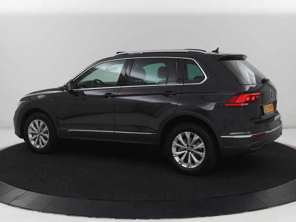 Volkswagen Tiguan 1.4 TSI eHybrid Comfortline | SOH 87% | Pa, Auto's, Volkswagen, 1716 kg, Stof, Hybride Elektrisch/Benzine, 10 kWh