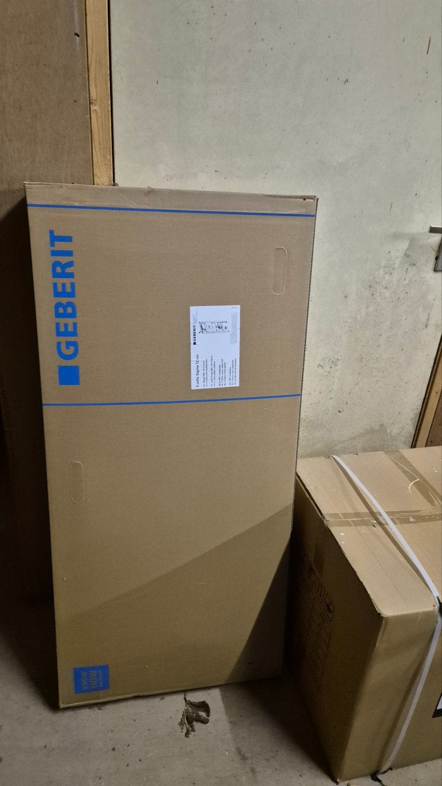 Geberit UP320 inbouwreservoir Wandcloset Avina 49cm Glans, Ophalen, Nieuw, Toilet