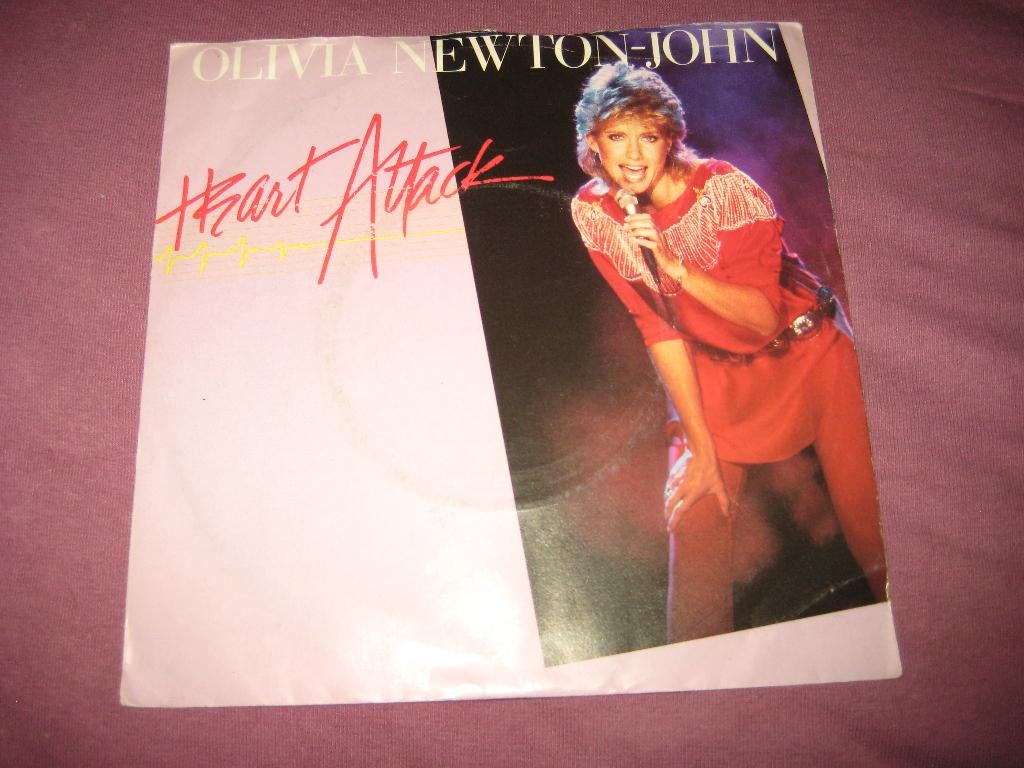 Olivia Newton-John: Heart Attack, Ophalen of Verzenden, Zo goed als nieuw, Pop, Single