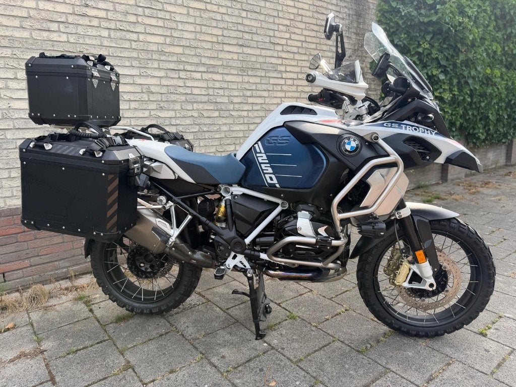 BMW GS ADVENTURE R1250 Trophy 2023 | AKRA | FULL 719 OPTION, 2 cilinders, Motorrijbewijs A, Gebruikt, Particulier