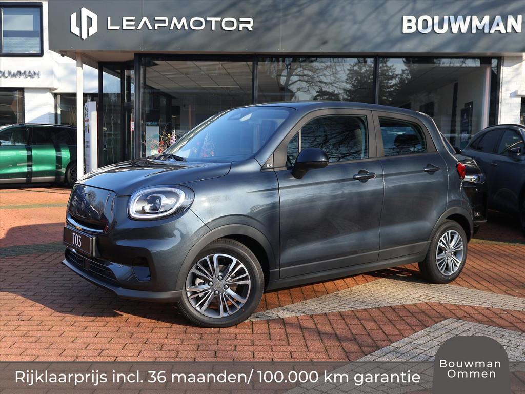Leapmotor T03 EV 37,3 kWh 95PK Design, Rijklaarprijs | Camer, Auto's, Leapmotor, Automaat, Gebruikt, 4 stoelen, Parkeersensor
