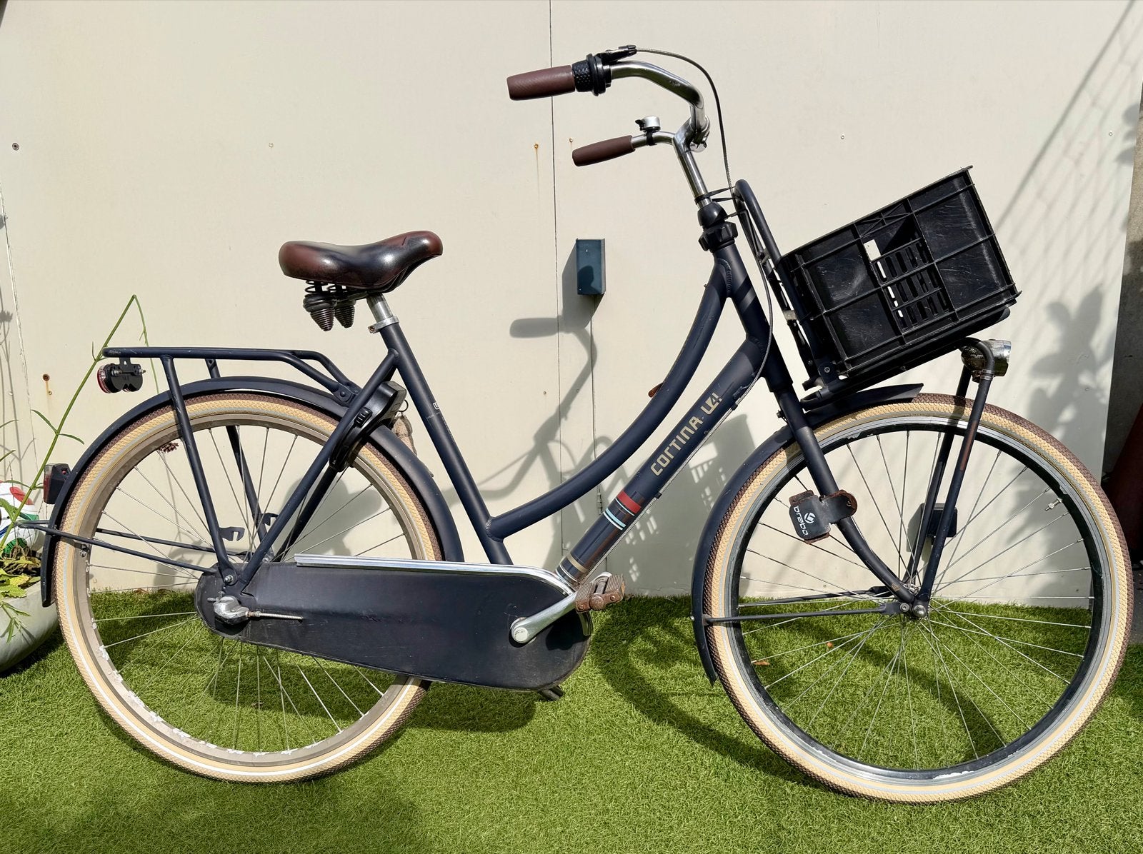 Cortina U4 Transportfiets Dames 28 inch, Fietsen en Brommers, Terugtraprem, Gebruikt, Versnellingen, 56 cm of meer