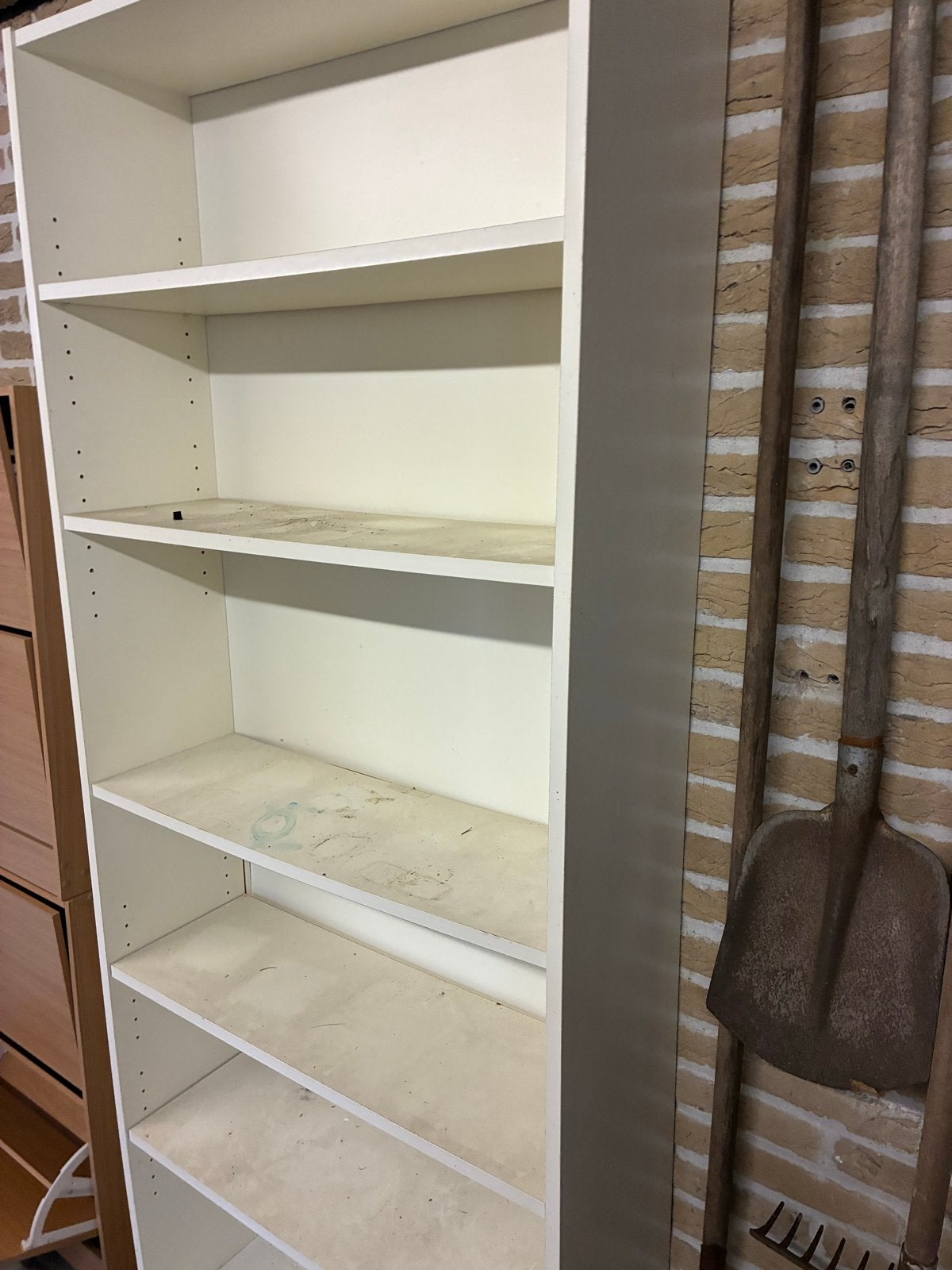 Stevige witte kast voor garage of schuur, Ophalen, Met plank(en), Gebruikt, 200 cm of meer