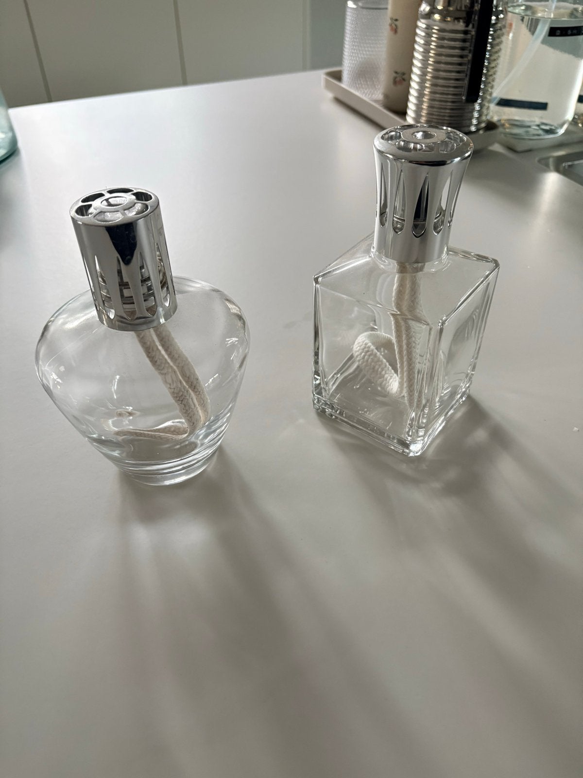 Lampe Berger met diverse geurolie - Nieuwstaat, Meerkleurig, Ophalen of Verzenden, Zo goed als nieuw, Modern