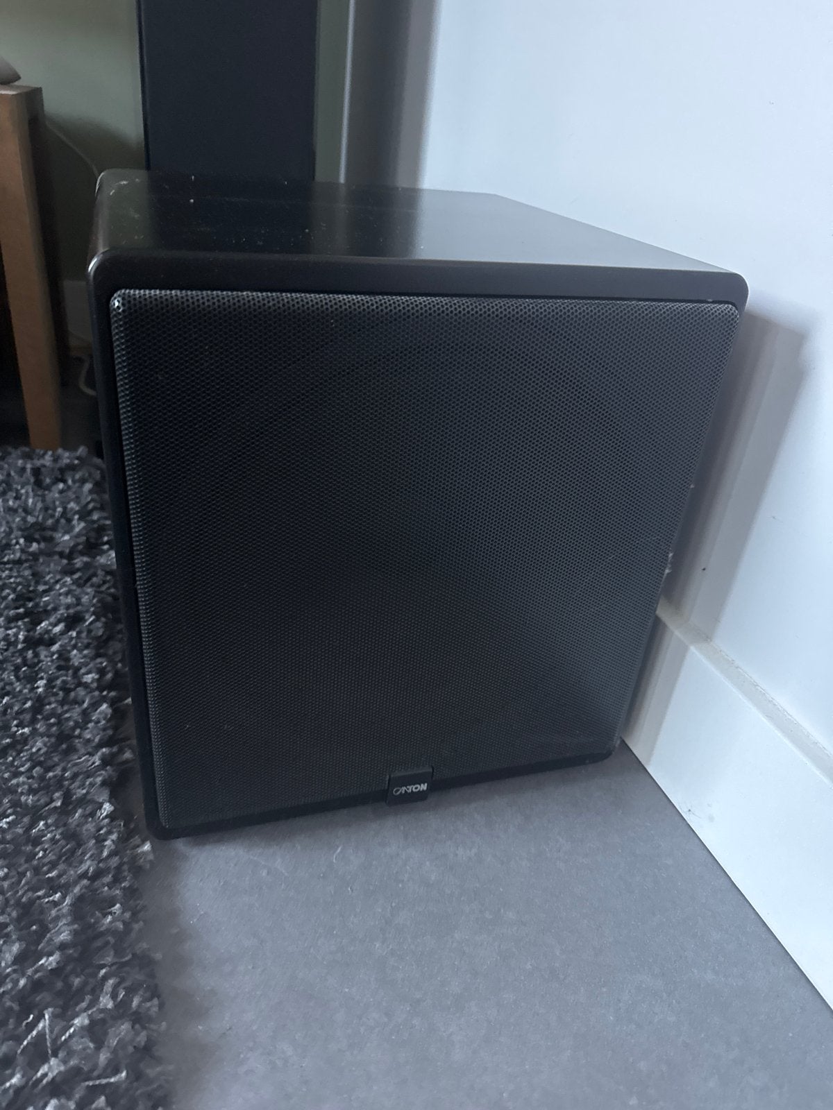Canton Plus C Subwoofer - Krachtige Bass voor Thuisbioscoop, Gebruikt, Subwoofer, Ophalen of Verzenden, Geschikt voor surround/home cinema