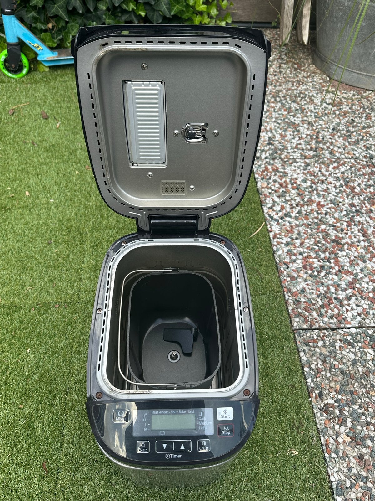 Panasonic SD-ZB2502 Broodbakmachine - Zilver/Zwart, 800 tot 1200 gram deeg, Ophalen, Met timer, Gebruikt