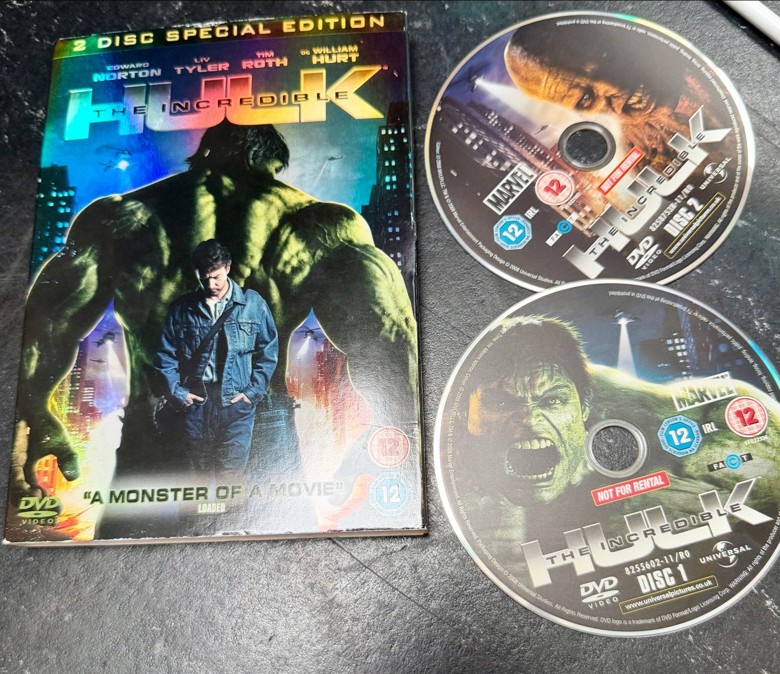 Hulk en The Incredible Hulk DVD - 2 films, Nederlands, Actiethriller, Ophalen of Verzenden, Zo goed als nieuw