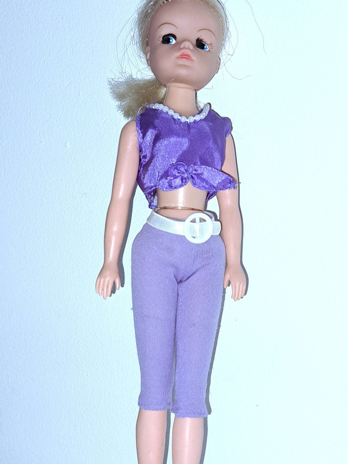Paarse 3 delige outfit voor barbie sindy fleur excl pop, Ophalen of Verzenden, Gebruikt, Kleertjes