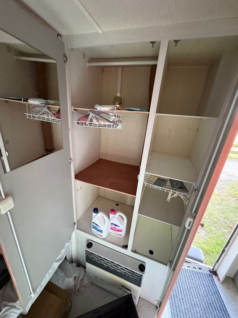 Caravan 4 persoons lichtgewicht, Caravans en Kamperen, Caravans, Chateau, Particulier, Luifel, 500 - 750 kg