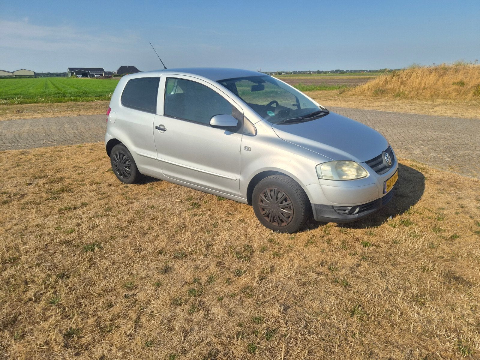 Volkswagen Fox 1.2 40KW 2010 Trendline Grijs  2e eigenaar, Voorwielaandrijving, Stof, 969 kg, 4 stoelen