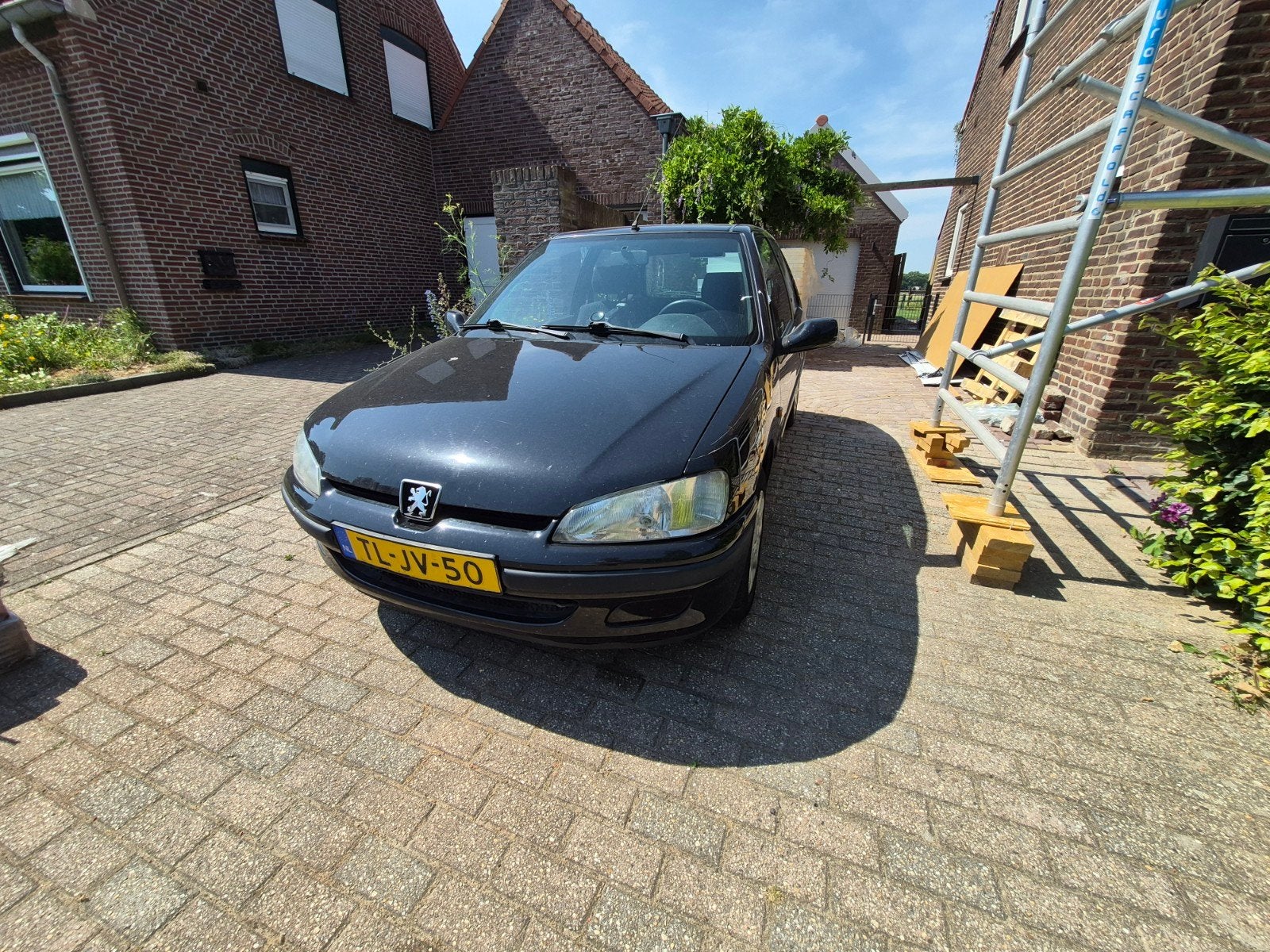 Peugeot 106 1.4  AUTOMAAT met trekhaak, Auto's, 1360 cc, 31 €/maand, 4 cilinders, Trekhaak