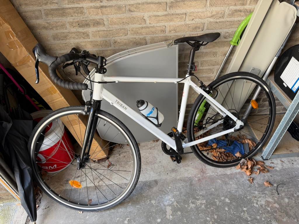 Triban racefiets zo goed als nieuw 2022 nauwelijks gebruikt, Fietsen en Brommers, Fietsen | Racefietsen, Overige merken, Aluminium