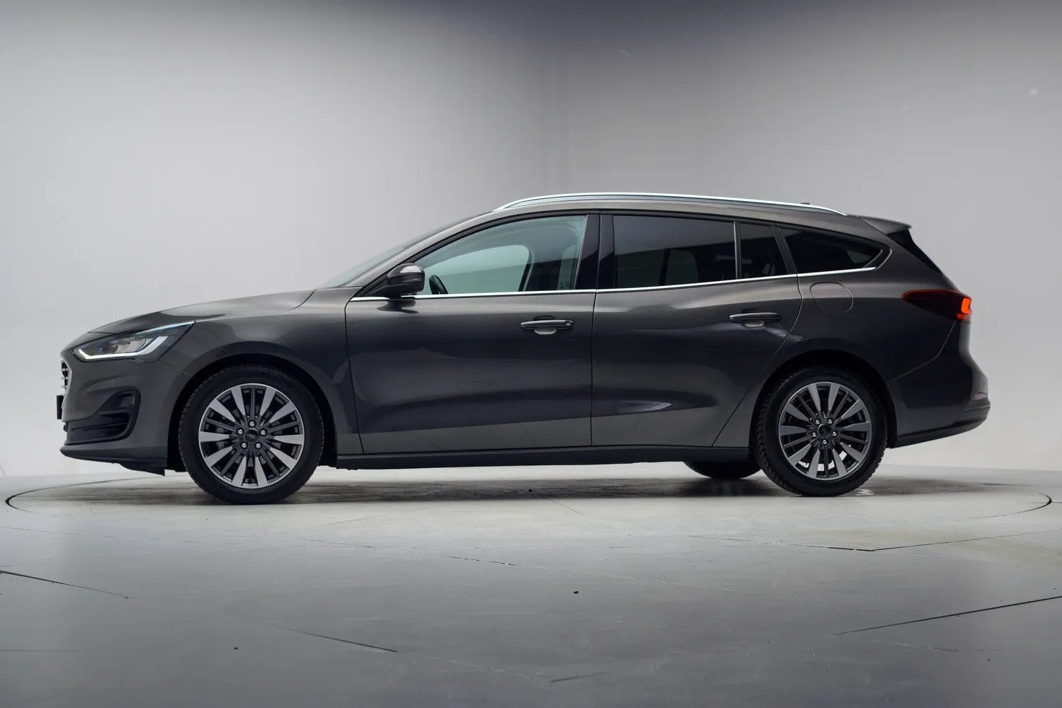 Ford Focus 1.0 EcoBoost Titanium X NW-MODEL Aut. [ Navi LED, 1378 kg, Gebruikt, Origineel Nederlands, 155 pk
