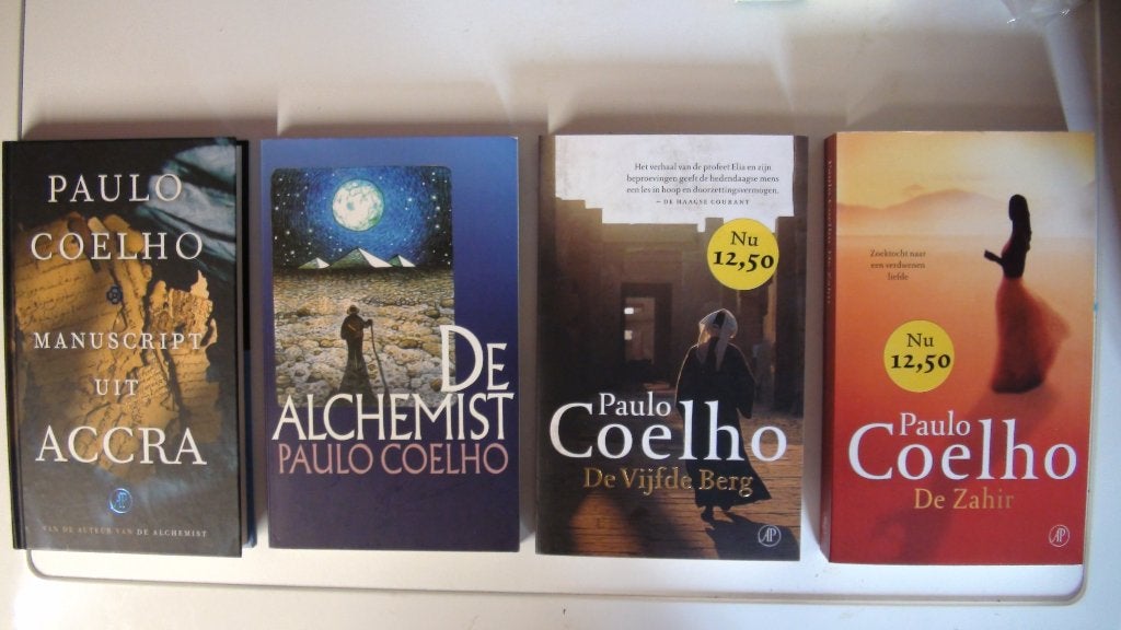 Paulo Coelho - 4 bijzondere boeken, Ophalen, Paulo Coelho, Zo goed als nieuw, Nederland
