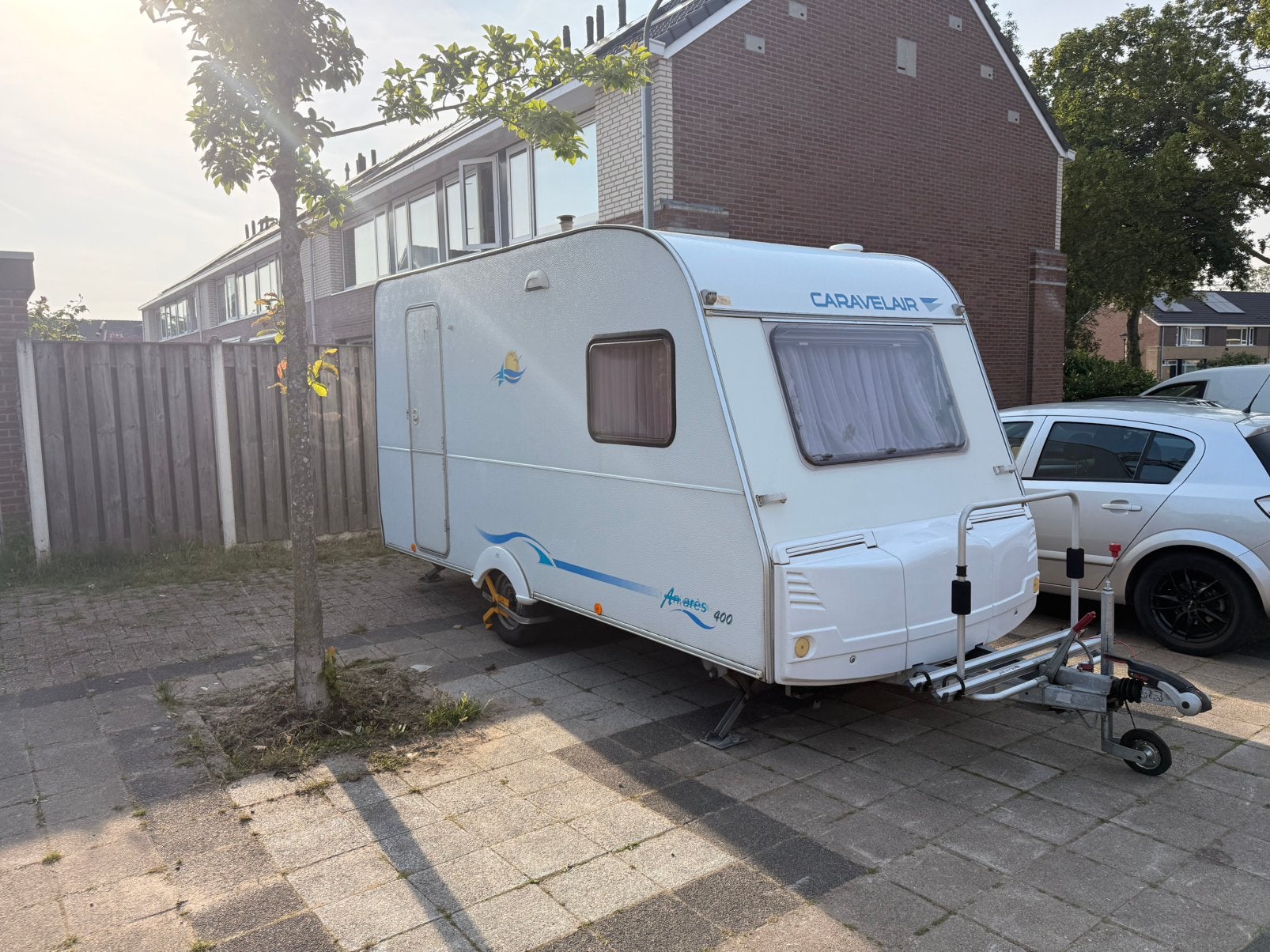 Compacte Caravelair Amaris 400 CARAVAN MET VOORTENT, Caravans en Kamperen, Caravans, Rondzit, Omvormbare zithoek, Particulier