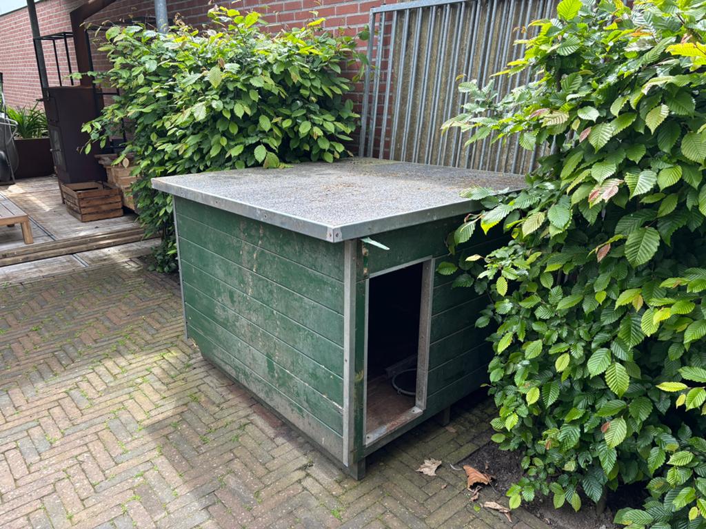 (Nacht-)hondenhok voor buiten, GRATIS ophalen, Dieren en Toebehoren, Ophalen, 65 tot 100 cm, Hondenhok, 110 cm of meer