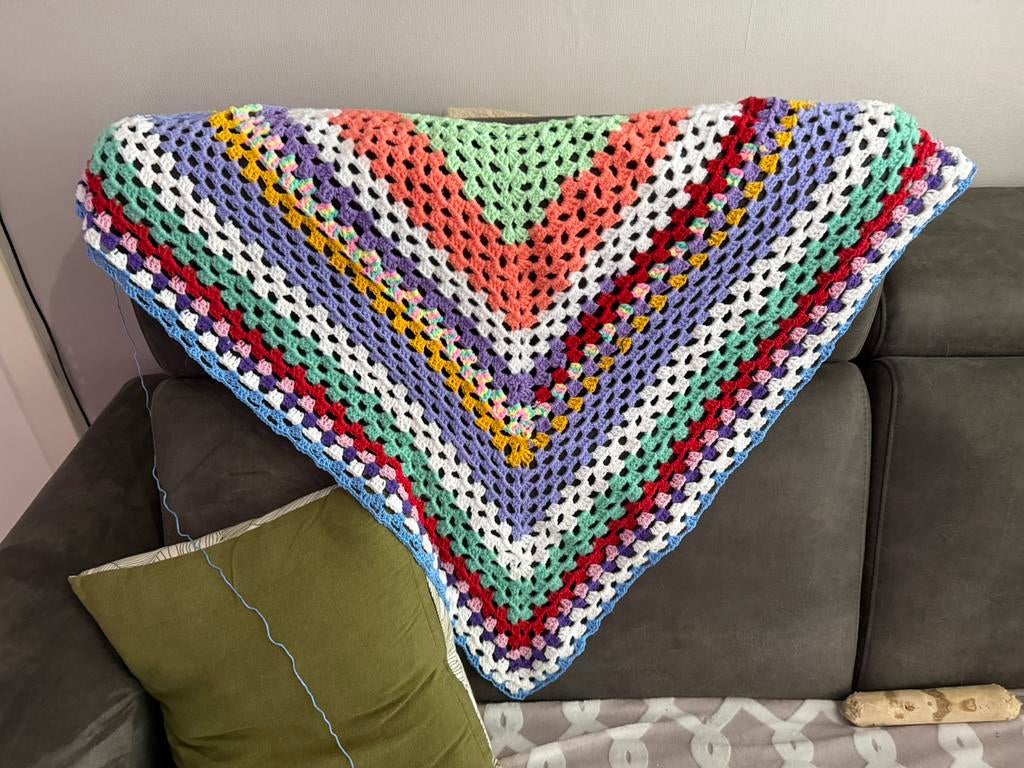 Te koop omslagdoek, Ophalen of Verzenden, Nieuw, Maat 46/48 (XL) of groter, Sjaal