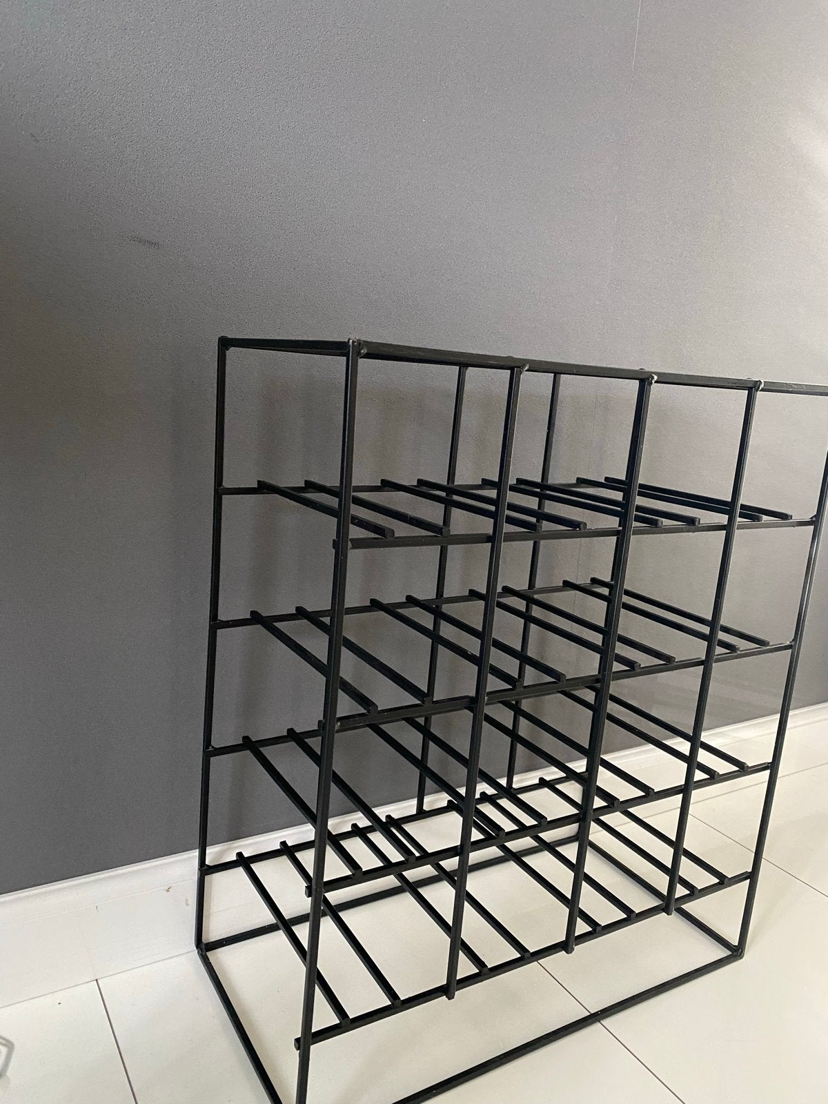 Zwart metalen wijnrekje- 40x20x47 cm, Ophalen, Gebruikt, 5 tot 15 flessen, Metaal