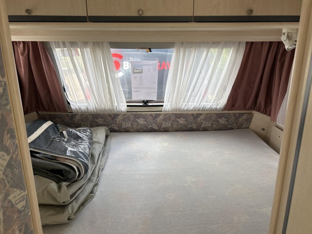 DETHLEFFS 440 NEW LINE VOORTENT, VAST BED, Niet ingevuld, Bedrijf, Tot en met 4, Niet ingevuld
